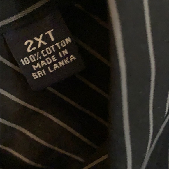 Round Tree & Yorke Dress Shirt - Picture 6 of 6